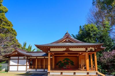 夢野久作の『梅津只円翁伝』あらすじ紹介。能楽師・梅津只圓翁の驚きの逸話と能楽哲学、生涯をかけた伝統芸術への情熱とは？