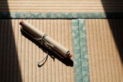 樋口一葉の『さをのしづく』あらすじ紹介。紫式部と清少納言2人の生きざま、そして文学の比較