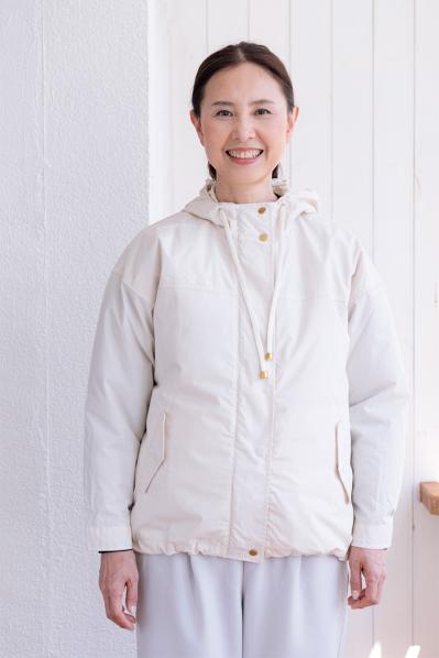 「こういうの欲しかった！」UVカット＆おしゃれな着る扇風機「ファンつきレディース長袖空調服」とは？（サムネイル画像3）