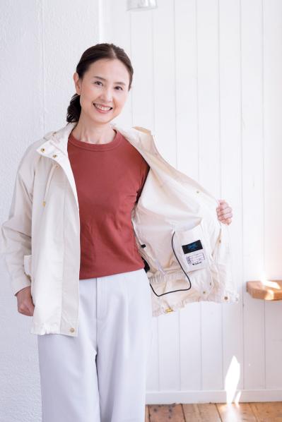 「こういうの欲しかった！」UVカット＆おしゃれな着る扇風機「ファンつきレディース長袖空調服」とは？（サムネイル画像7）