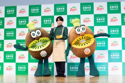 【Snow Man 宮舘亮太さん】もびっくり！ 日本人の3人に1人が栄養不良!?  ランチに加えると格段に栄養バランスが整う食材とは？（サムネイル画像4）