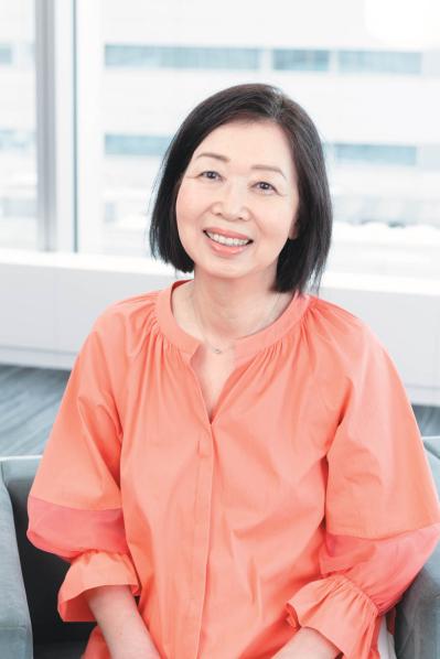 【60代読者モデル】の本音トーク「みんなに好かれる必要はない。仲よくしたい人を見極めています」（サムネイル画像3）