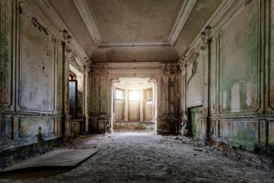 久生十蘭の『淪落の皇女の覚書』あらすじ紹介。ロシア革命に巻き込まれた皇女の証言を読み解く