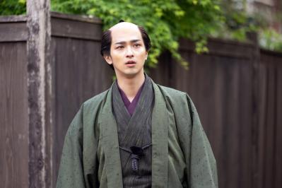 【べらぼう】江戸のヒットメーカー・山東京伝（古川雄大）と恋川春町（岡山天音）のユニークな生涯とは？（サムネイル画像2）