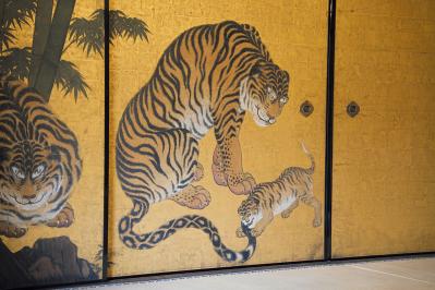 「そうだ 京都、行こう。」CM舞台の秘話！「杉本家住宅」と「妙心寺天球院」で非日常に出会う（サムネイル画像6）