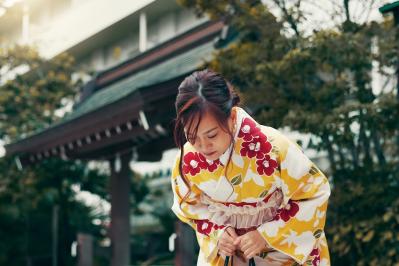 室生犀星の『お小姓児太郎』あらすじ紹介。異常な主従関係、愛憎と美的世界が交錯する物語