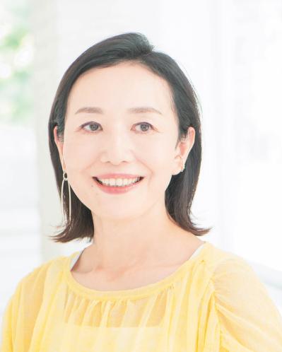 夏のメイクあるある「いつのまにか眉が消えちゃった…」人気ヘアメイク職人【化け子】が対策法を伝授（サムネイル画像19）