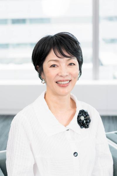 50代以降の【目の不調】本音トーク「レーシックしたら大丈夫？」「部屋に虫が飛んでる？これがウワサの…」（サムネイル画像3）