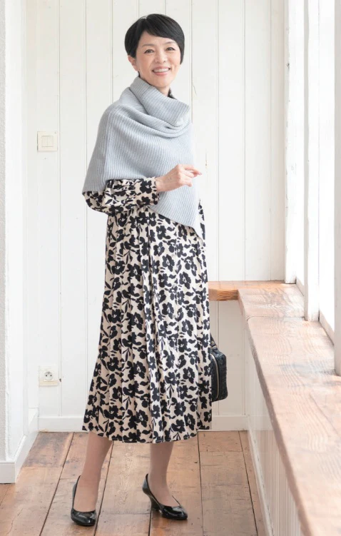 シルクカシミヤのニットケープ/杢グレー