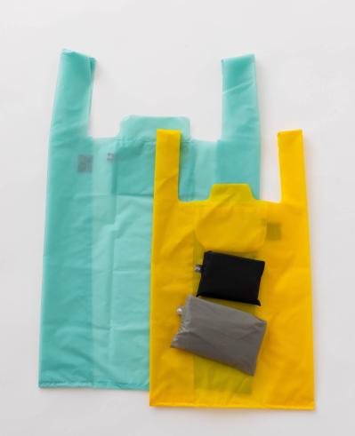 「旅先で荷物が増えてもOK！」スタイリストがすすめるおしゃれで便利な【エコバッグ】4選（サムネイル画像5）