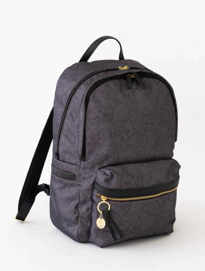 【斜めがけバッグ30選】50代の旅に必須の【斜めがけ＆リュック、キャリー、トート、ボストン】スタイリストが太鼓判を押す機能性とおしゃれ（サムネイル画像7）