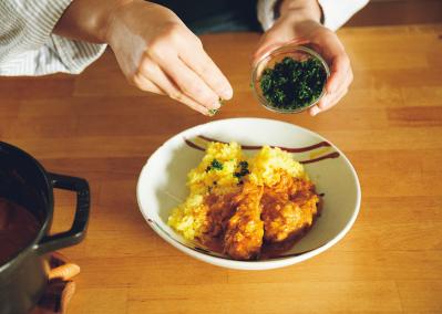 家具は20年、30年と使い続ける【料理研究家・牛尾理恵さん】持ちすぎない暮らしとは？（サムネイル画像7）