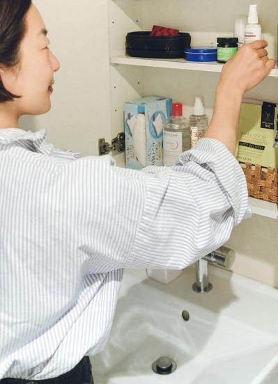 「ほんの数㎝ずれるだけで、使いやすさが劇的に高まる」料理研究家・牛尾理恵さんのラクラク【持たない暮らし実例】（サムネイル画像4）