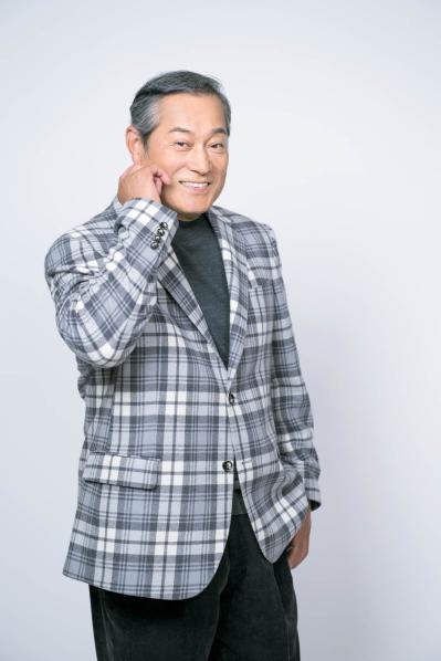 あの「マツケンサンバ」【松平健さん】の今。毎朝3駅分くらい歩き、スーパーや電車にも出没！？（サムネイル画像2）