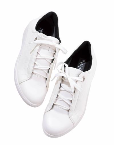 50代のための「ローファー＆スニーカー」【6選】おしゃれと快適さを両立した名品（サムネイル画像2）