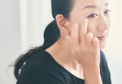 【藤原美智子さん】の「大人メイク術」50代以上はどのくらい流行を取り入れれば正解？（サムネイル画像3）