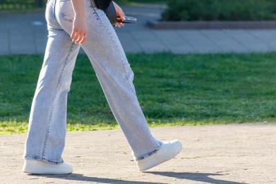 50代以上の女性の骨年齢も3歳若返り！6カ月で結果を出した【インターバル速歩】とは？サルコペニア対策にも！