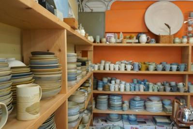 【2025最新 韓国旅行】ソウルで見つけた大人の隠れ道！老舗が並ぶ三清洞と行列必至のすいとん店へ（サムネイル画像11）