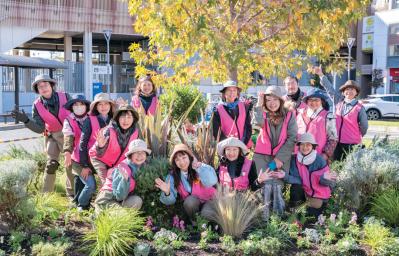 地域を彩る【ボランティア花壇】とは？調布市「ちょうふ花未来くらぶ」の取り組みを紹介（サムネイル画像2）