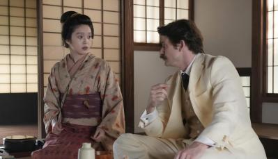 【ばけばけ】「抱きたいでしょ！」と詰め寄るフミ（池脇千鶴）。涙の告白から、ドタバタ喜劇への転換が絶妙！［写真多数］（サムネイル画像3）