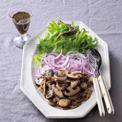 かけるだけで腸が喜ぶ！甘酒×黒ごま【発酵ドレッシング】で簡単ヘルシーサラダ（サムネイル画像5）