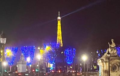 【2025年最旬】パリのクリスマスがすごい！現地のイルミネーションを最速で実況。パリ在住30年のライターが案内（サムネイル画像16）