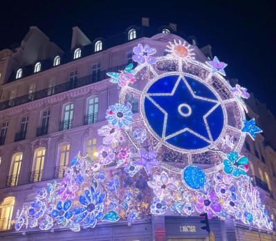 【2025年最旬】パリのクリスマスがすごい！現地のイルミネーションを最速で実況。パリ在住30年のライターが案内（サムネイル画像21）