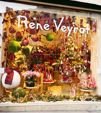 【2025年最旬】パリのクリスマスがすごい！現地のイルミネーションを最速で実況。パリ在住30年のライターが案内（サムネイル画像12）