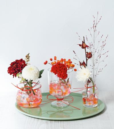 簡単おしゃれな【お正月飾り＆フラワーアレンジ】生花や造花で年始に彩りをプラス（サムネイル画像2）