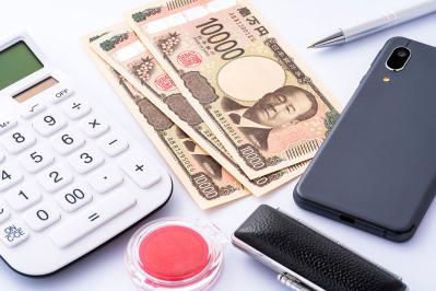 親がお金の管理ができなくなってきたら……子どもができるサポート方法とは？（サムネイル画像）