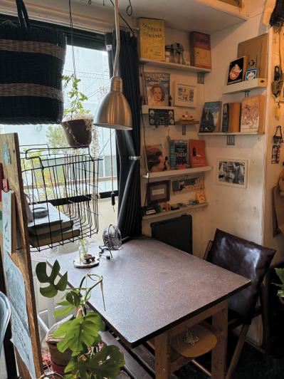 家電製品ほぼゼロ、ガス契約もしない【60歳女性ひとり暮らし】“お金がなくても幸せ”なライフスタイルとは？（サムネイル画像3）