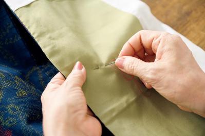 親の着物がオシャレに変身！まっすぐ手ぬいでOK【着物リメイク】のコツとは？（サムネイル画像3）