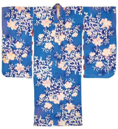 たんすに眠る着物がおしゃれなセットアップに！【着物リメイク】の簡単アイデア（サムネイル画像11）