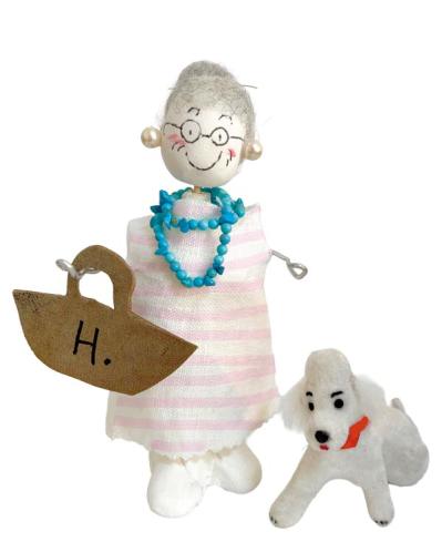 70歳から始めるおしゃれ！ピンクジャケットには“甘さ控えめ”ガッチリ金具が似合う【本田葉子さん流】（サムネイル画像5）