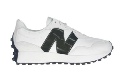 ゆうゆうtime編集部おすすめ人気ブランドの【スニーカー】が最大44％OFF！通勤やお出かけに｜Amazonタイムセール（サムネイル画像2）