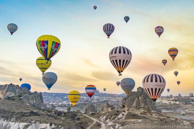 人気の絶景プロデューサーが撮る「世界の絶景」スポット【3選】壮大な自然から幻想的な光景まで！世界の絶景（サムネイル画像3）