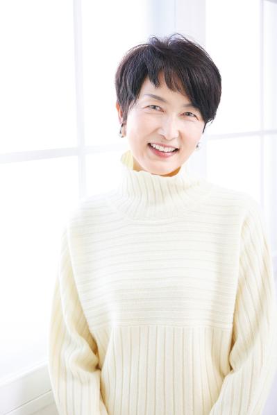 50・60代が若見えする【アシンメトリー前髪】って？ 2026年最旬のショートヘア2選（サムネイル画像3）