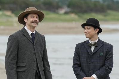 【ばけばけ】大告白を見届ける羽目に…錦織（吉沢亮）の“所在なさ”にクスッ。引きの映像が光る名シーン（サムネイル画像2）