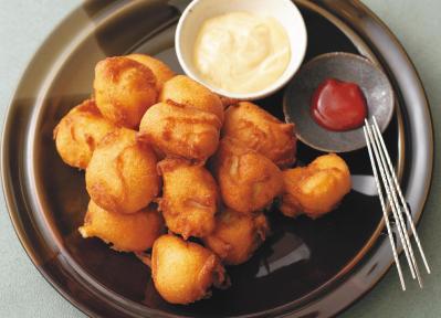 【三國シェフ】の思い出の味を再現！ 体の芯から温まる「鮭汁」＆さくさくとおいしい「プチあげいも」（サムネイル画像3）