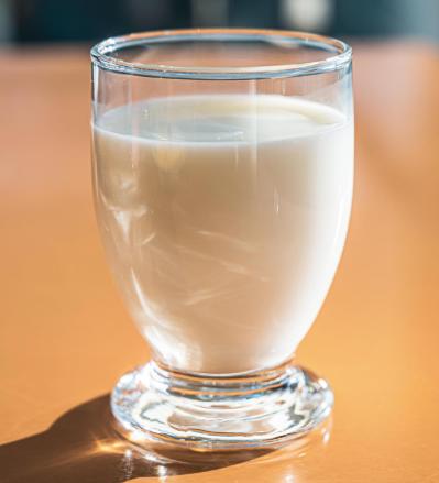 90歳・現役医師の食生活がすごかった！ タンパク質は肉で摂取！ パンにはバターを40gも!?（サムネイル画像2）