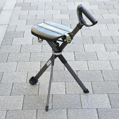 2秒でチェンジ！座れるステッキ（サムネイル画像7）