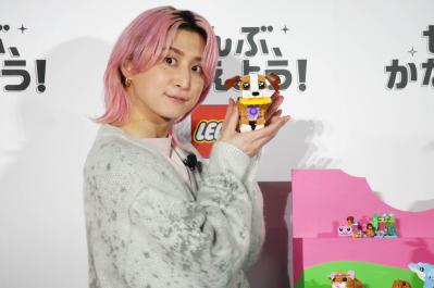 【Snow Man佐久間大介さん】子どもの頃「ウーパールーパーに似てるねって」お母さんから言われてました（笑）愛猫・ツナ＆シャチへの想いは？