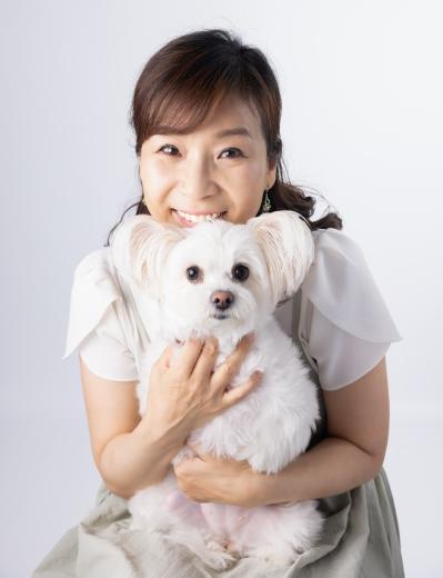 「ラヴィット！」で一躍有名に！女優【みょんふぁ】を支える、型破りな家訓の力「仕事も人生も遊びが全て」（サムネイル画像2）