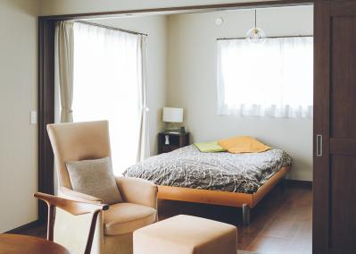 60代で選んだ終の住処。50㎡・1LDKの平屋に施した「90代になっても自立生活が送れる」工夫とは？（サムネイル画像6）