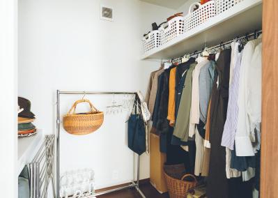 60代で選んだ終の住処。50㎡・1LDKの平屋に施した「90代になっても自立生活が送れる」工夫とは？（サムネイル画像7）