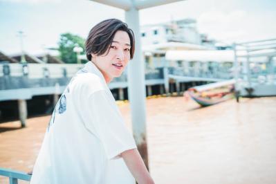 山内惠介（サムネイル画像）