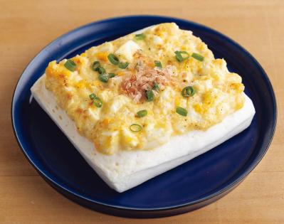 のっけるだけで完成！ たんぱく質がしっかりとれる！【はんぺん】の簡単おかず2選「ハムエッグ／タルタルソース焼き」（サムネイル画像4）