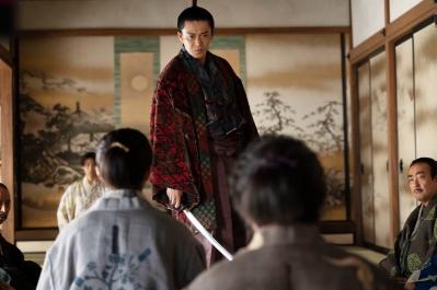 【豊臣兄弟！】「信じよう」とする豊臣兄弟（仲野太賀、池松壮亮）と「信じまい」とする織田信長（小栗旬）の対比がおもしろい！（サムネイル画像9）