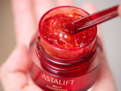 40代・50代の「肌の変化」どう向き合う？ 赤のジェリーでおなじみ「アスタリフト」たった7日試しただけで「わかったこと」とは！（サムネイル画像8）