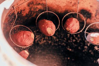 「80歳を過ぎてもお店を続けるのが夢」 50代でかなえた【焼き芋屋開業】働き方のヒントも（サムネイル画像6）